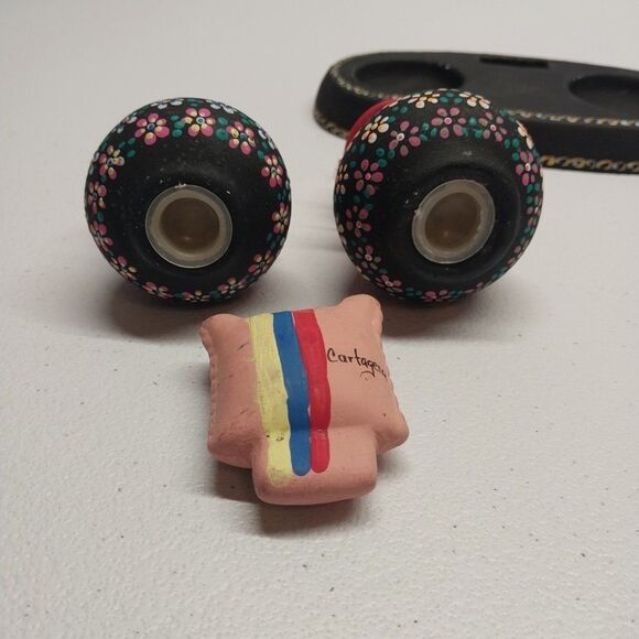 Vintage Folk Art Hand Painted Salt & Pepper Shakers + Toothpick Holder Pottery - Picture 4 of 15